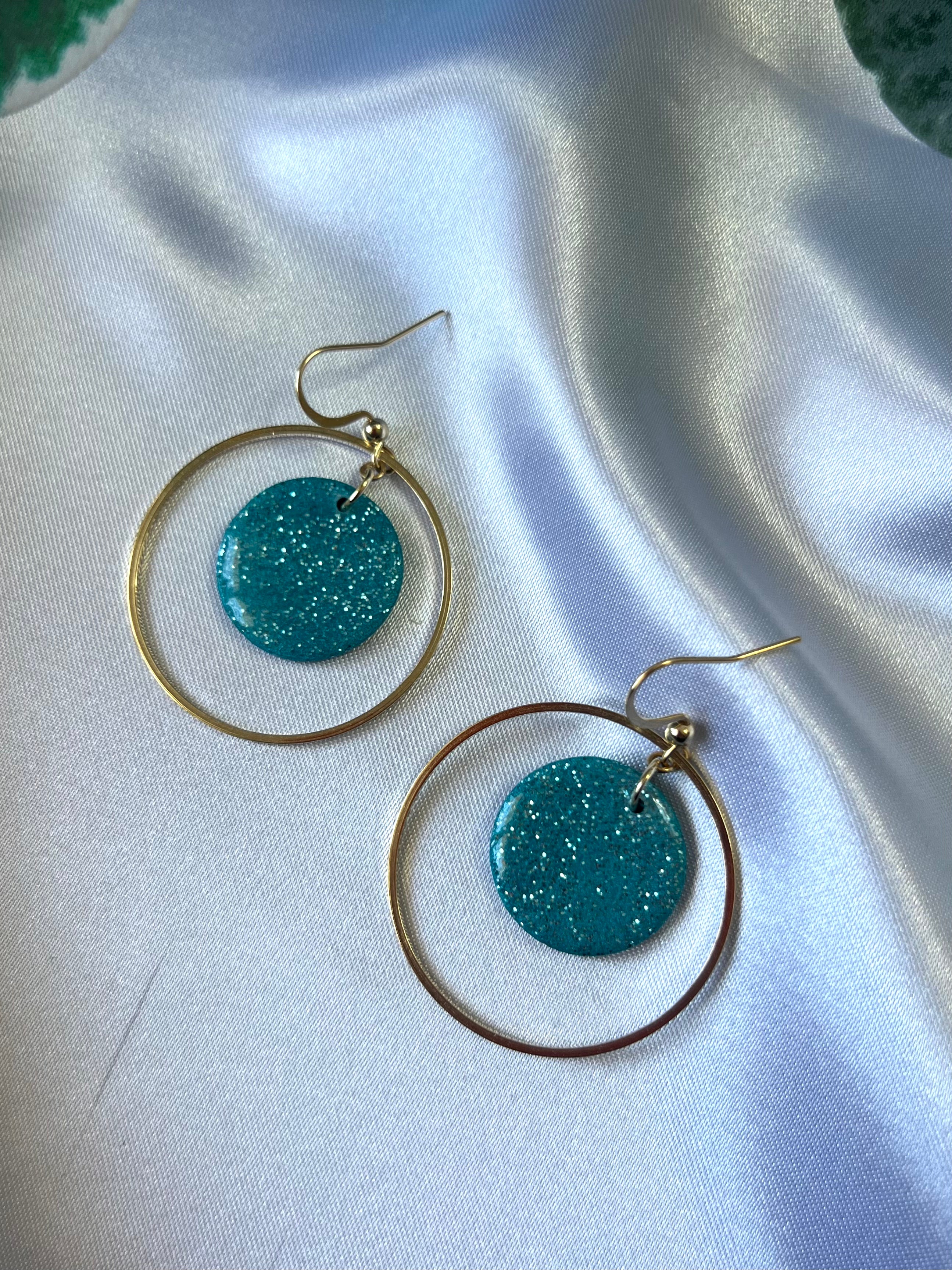 bijoux-boucles-d_oreilles-fantaisie-bleu-paillettes-cercle-thea